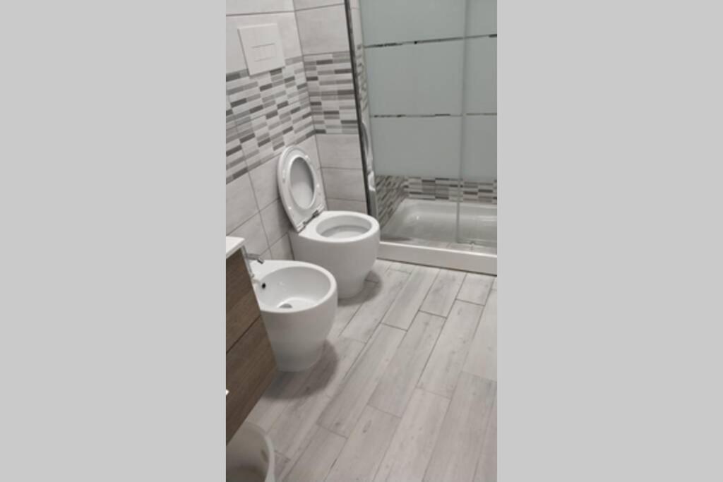 Home Sweet Home Appartamento Ricco Di Comfort Palermo Luaran gambar
